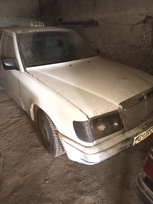 Продам Мерседес дизель 2.5 1989