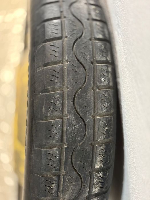 Toyota Vellfire запаска