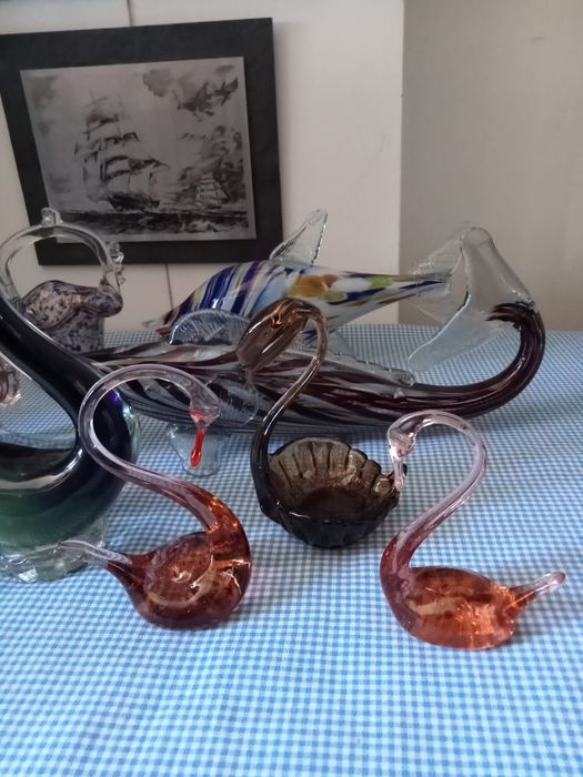 Peste din sticla, bibelouri, coșuleț, lebada,găină, perioada comunista