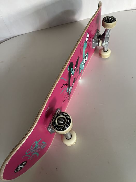 Skully Skateboard Complet Enuff