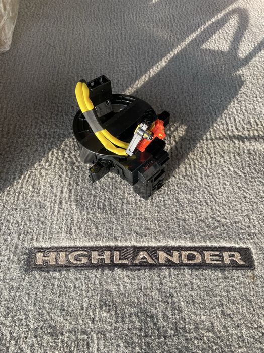 Шлейф на хайландер 2010