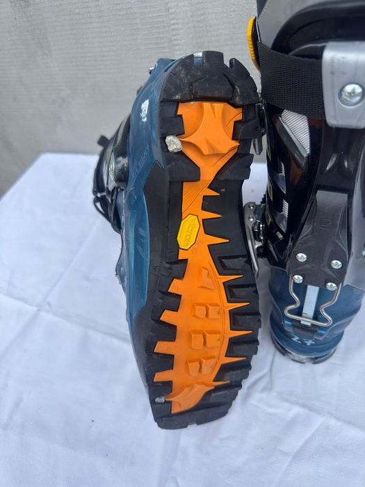 Clapari ski schi tura skimo Scarpa Maestrale GT Carve marime EUR:42 Mondo:27.0 last:101