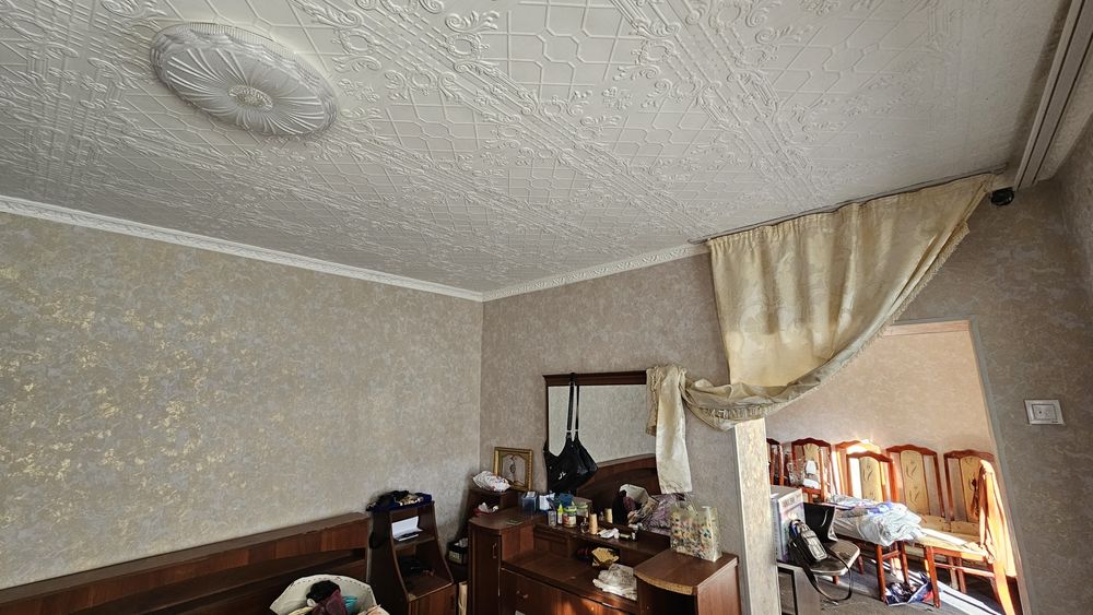 Uy sotiladi 5 sotx 10x xona