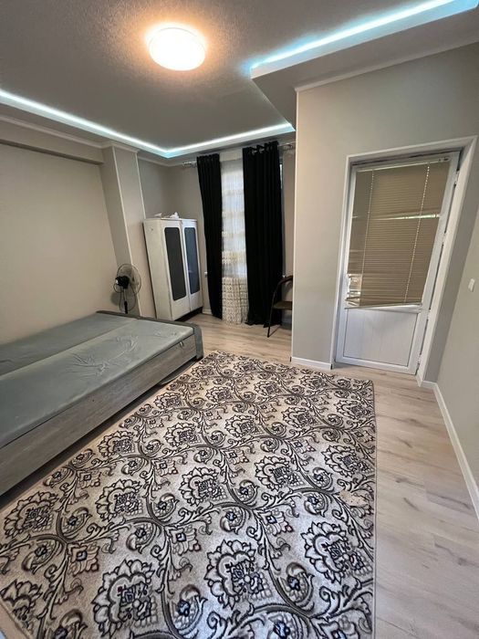 Квартира сотилади