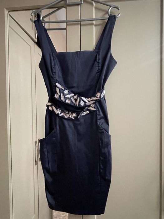 Платье вечернее