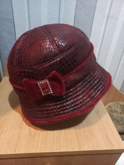 Продам шапку женскую размер 58 цена 3 000