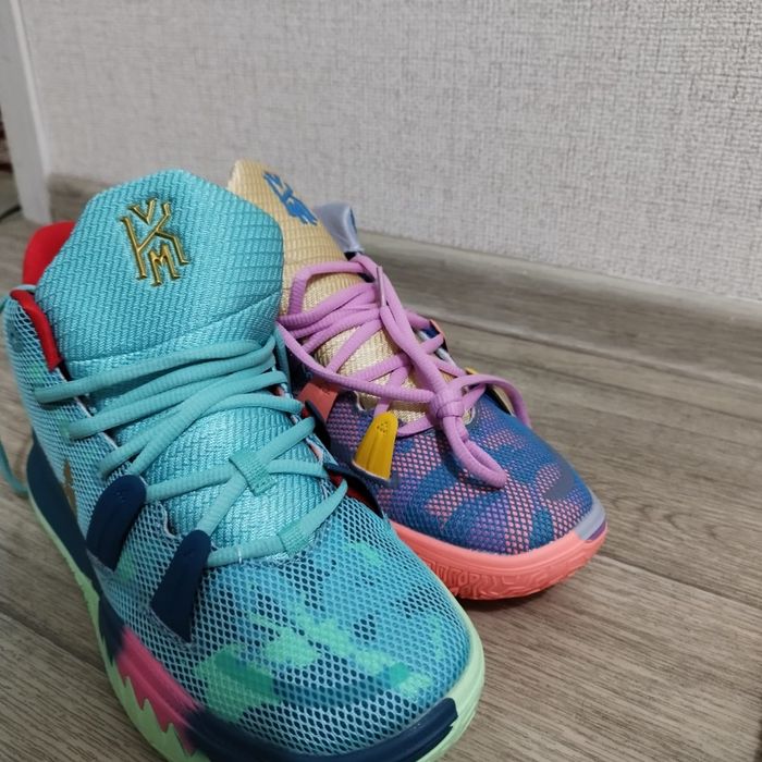 Срочно продам кросовки в Алматы