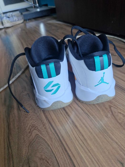 Маратонки JORDAN LUKA 3 45.5  CURRY SERIES7