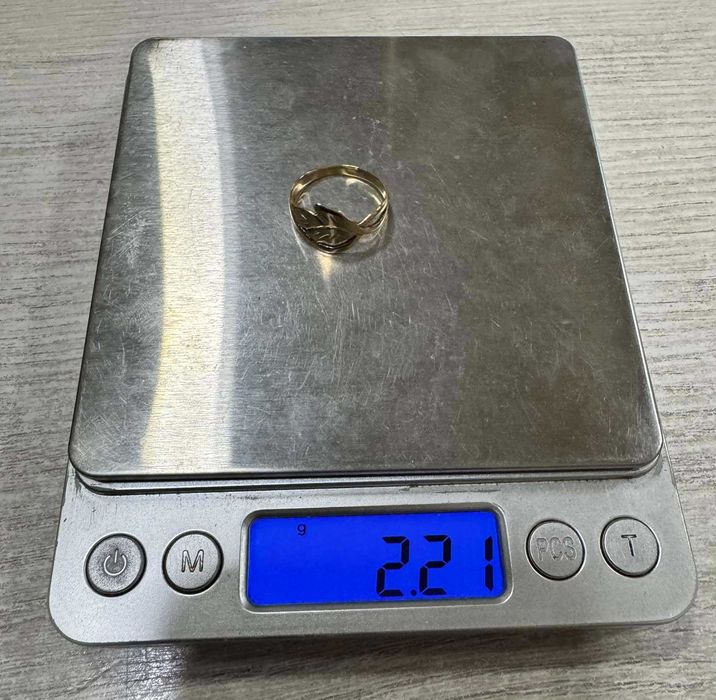 Златен пръстен 14K 585  2.21 гр