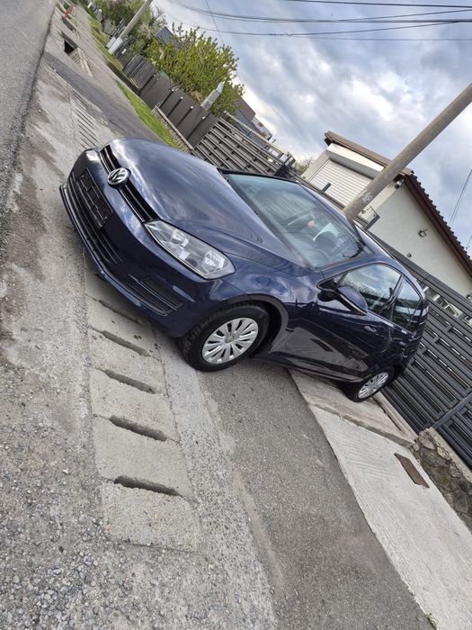 Vw golf 7 1.2tsi/90cp/navigatie/climatronic