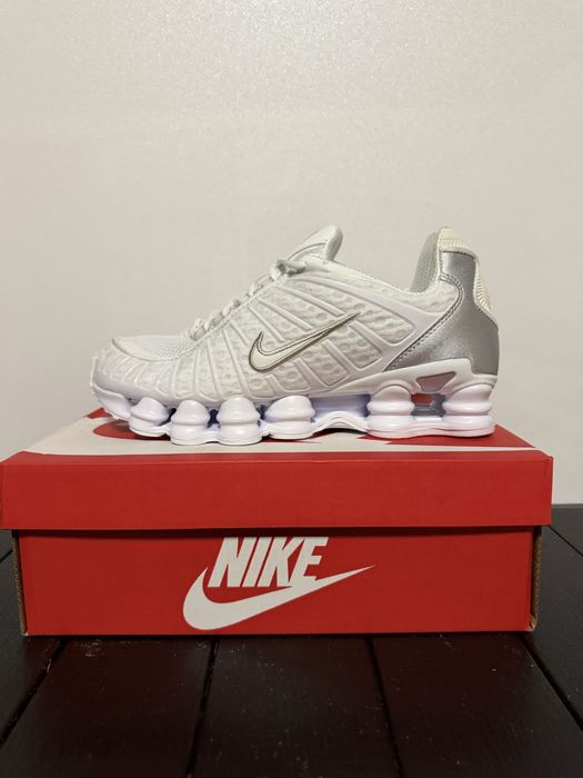 Nike Shox TL.