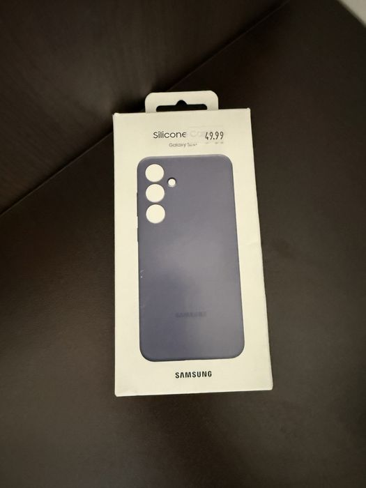 Продавам калъфи за Samsung Galaxy S24 различни модели
