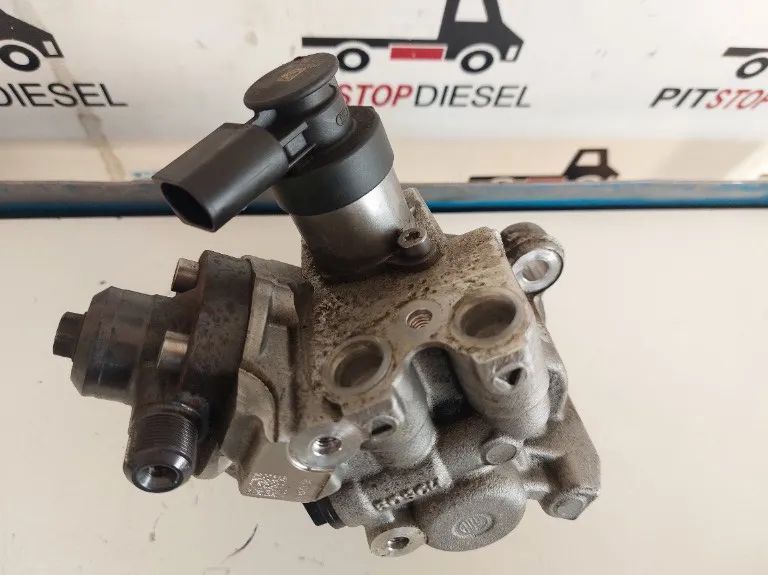 pompa de inalte mercedes a b e c glc class w213 2.0 0445010736 a6540700001