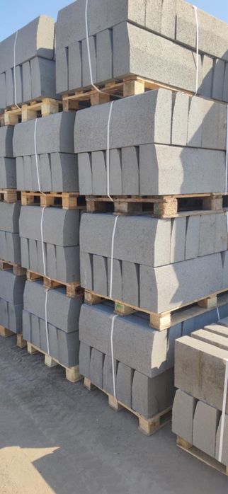 Продам бордюр дорожный