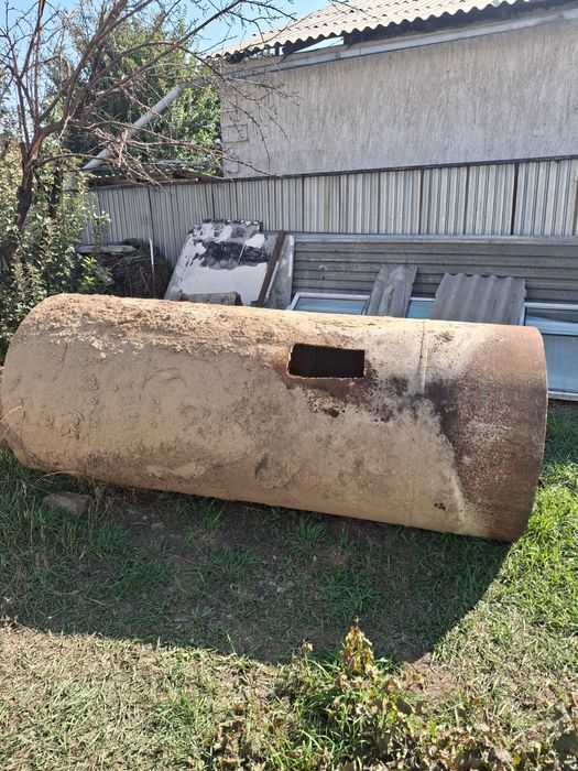 Продам трубу  большого размера