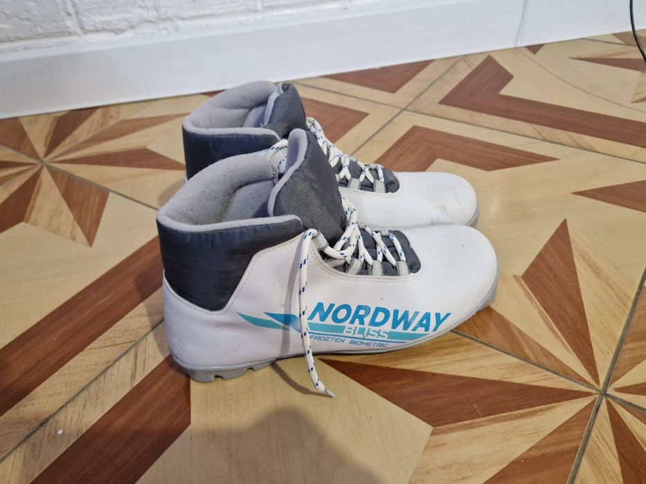 Лыжные ботинки 41 размер