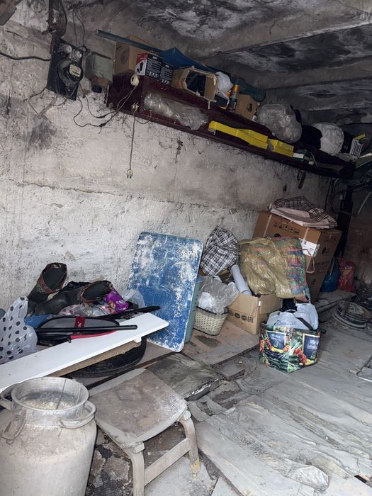 Продам гараж под хранения