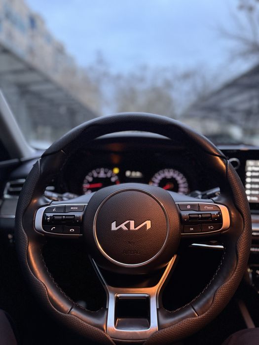 KIA K5 Prestige 2023