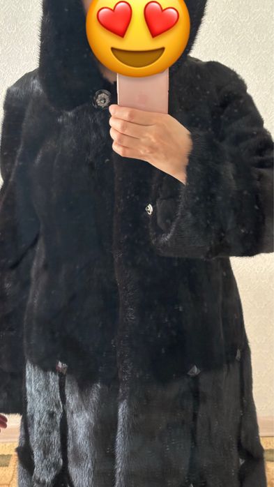 Норковая шуба“черный бриллиант”