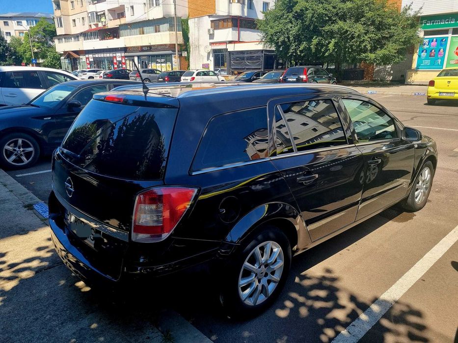 Opel Astra H 1.6 Benzina