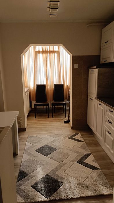 Închiriez apartament 2 camere