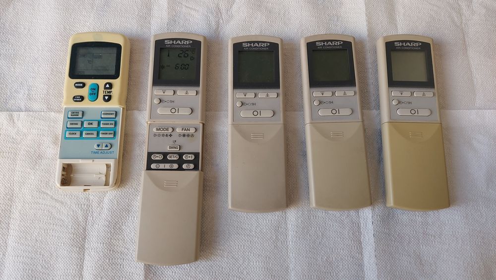 Telecomenzi AC Sharp