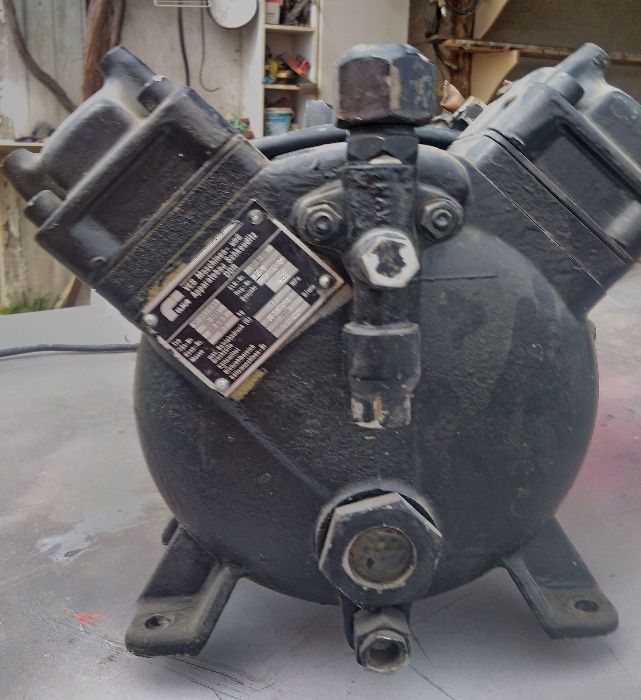 компресор трифазен