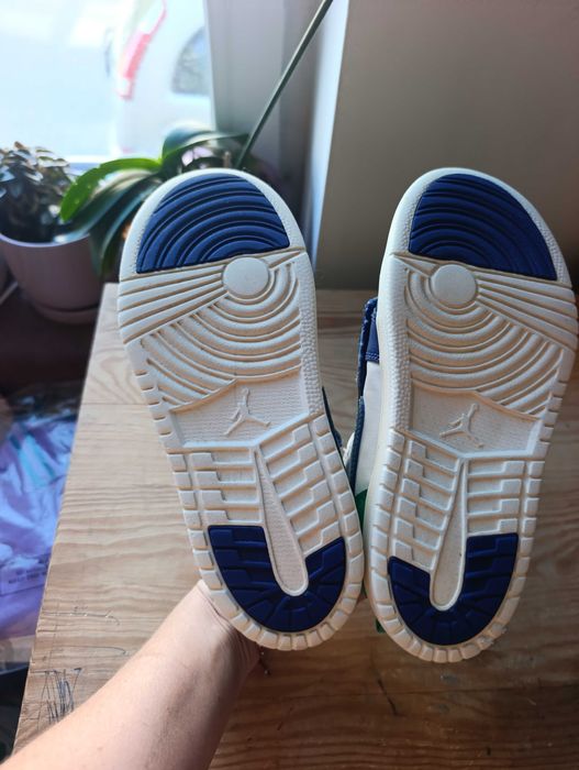 Маратонки Nike 35 номер