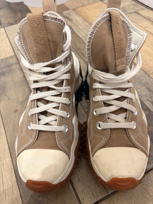Converse run star motion