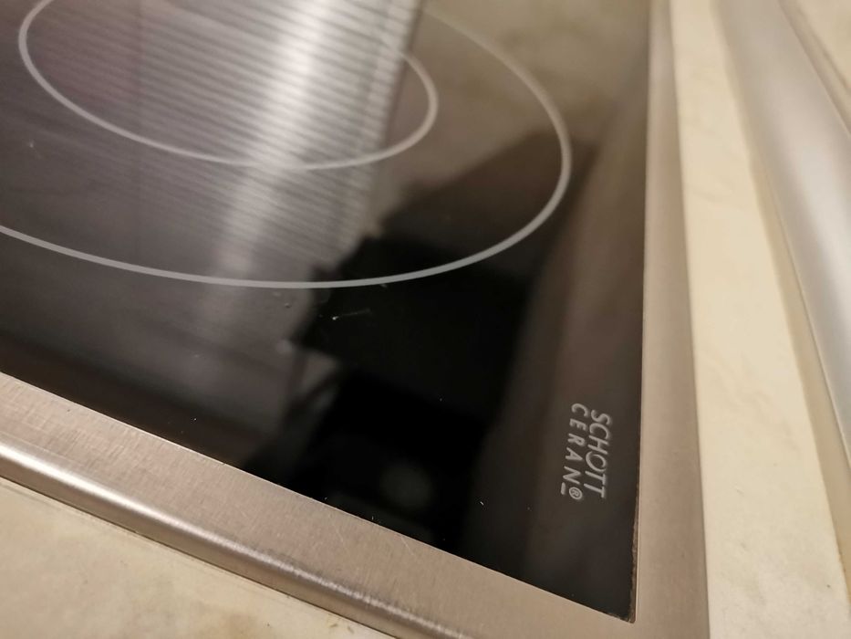 Плот за вграждане MIELE KM 6202 *Отлично състояние!