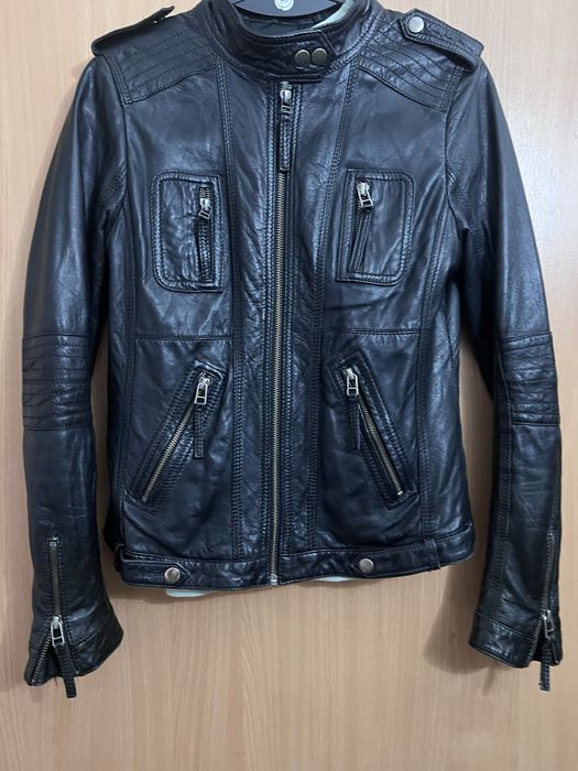 Кожанка, р42.   продам