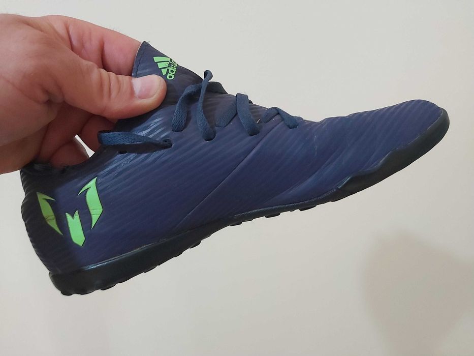 Футболни стоножки Adidas