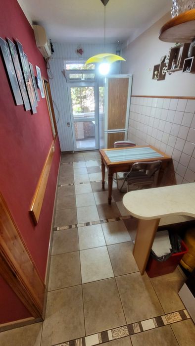 Продава се Многостаен апартамент в Добрич, Център - 100 кв.м за 4 €/кв.м - Снимка #18