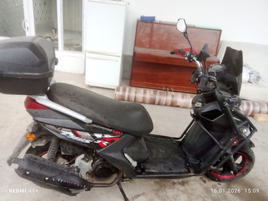 Skuter sotiladi nomi samuray