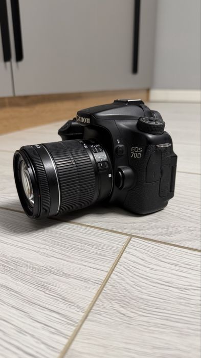 Canon EOS 70D + объектив 18–55mm STM