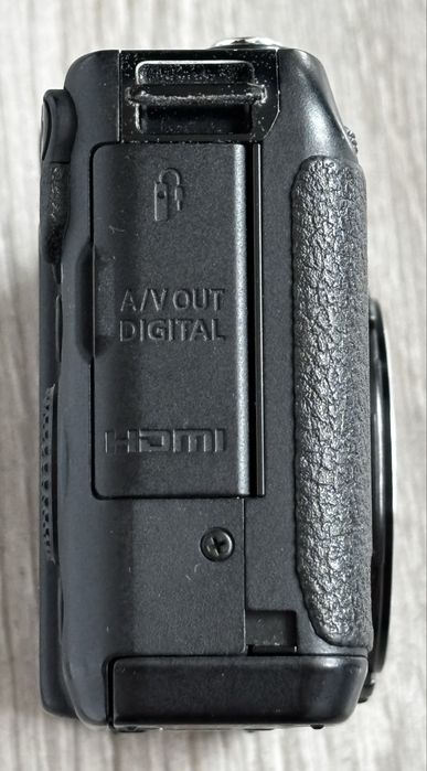 Canon PowerShot G15 IS SX610