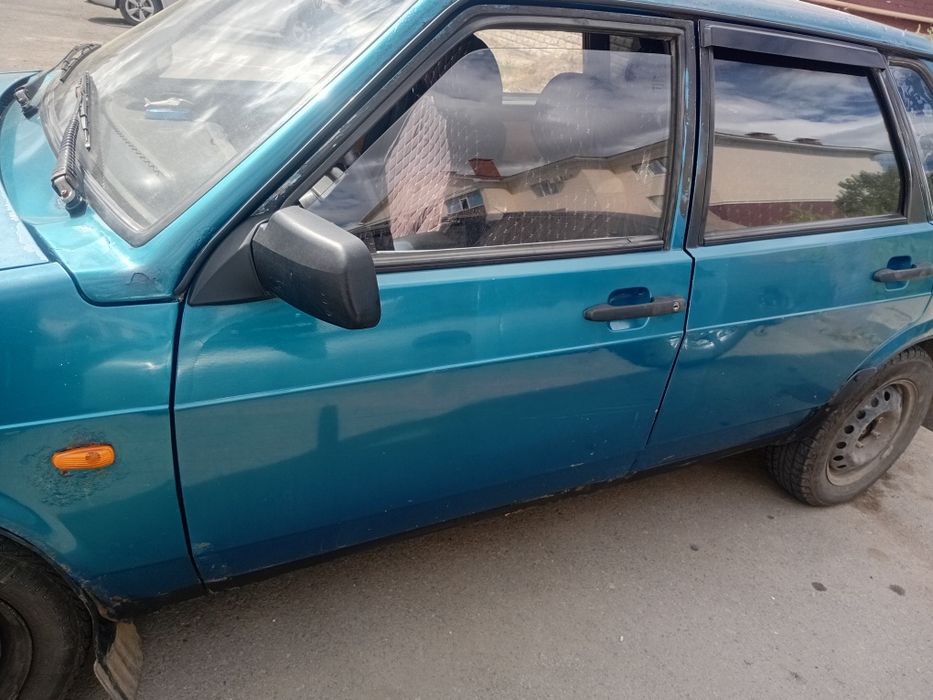 Ваз Лада 21099..