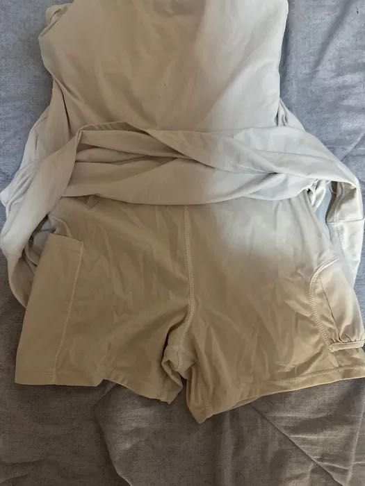 Дамски спортен гащеризон