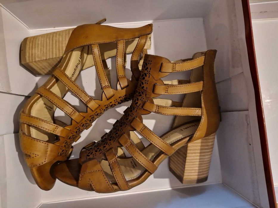 Сандали естествена кожа 38 номер