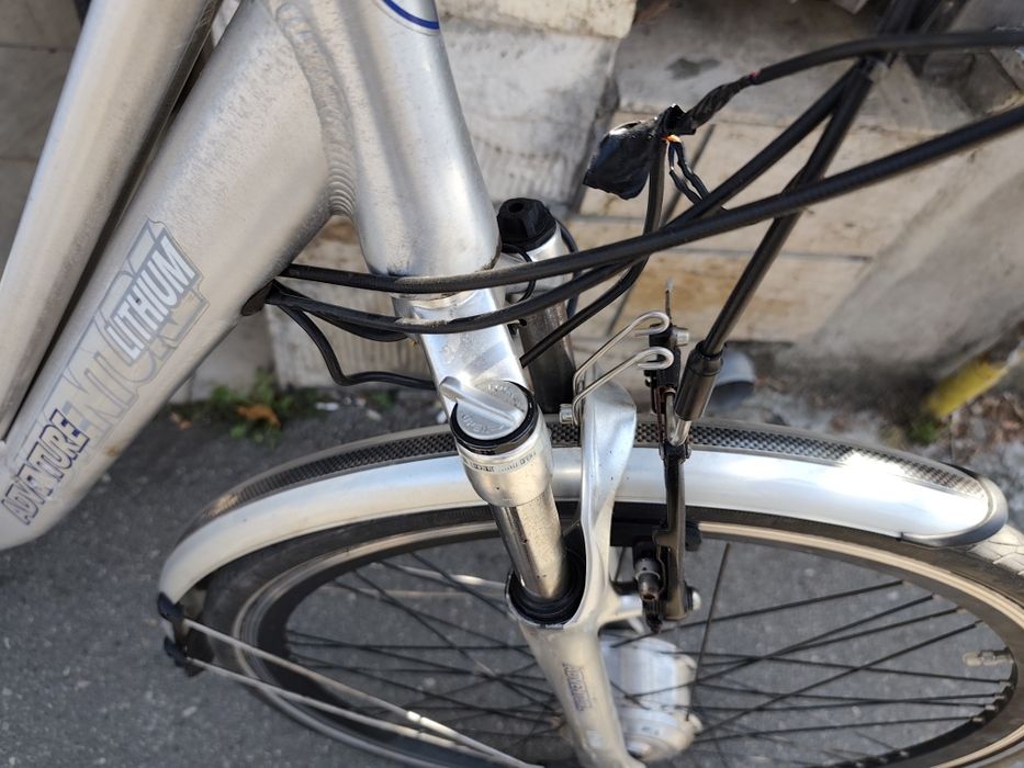 Bici 28 Alu 7 viteze în butuc