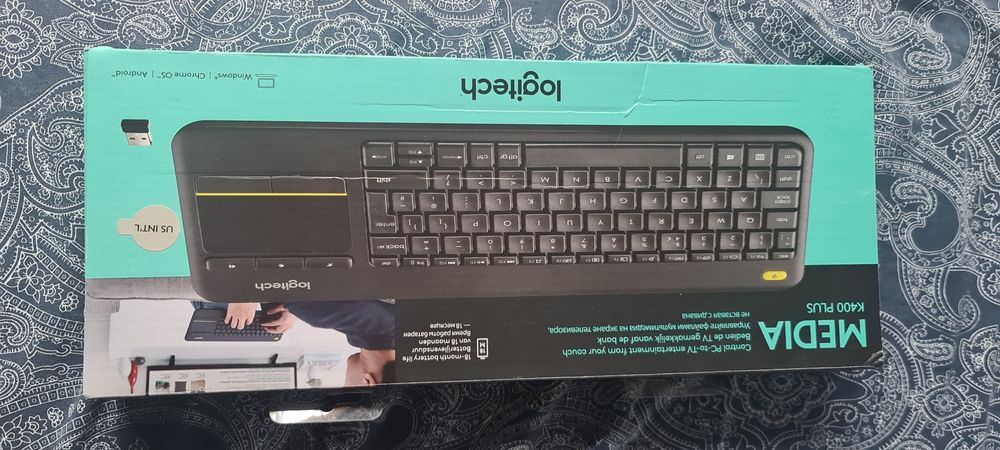 Tastatura Logitech k400 plus neagra usb