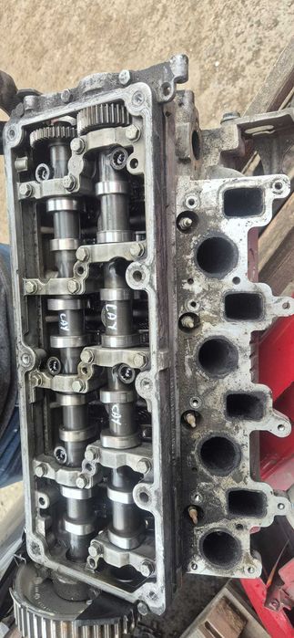 Chiulasa motor 1.6 Tdi Cay diesel VW PASSAT B6 JETTA CADDY TOURAN 2010