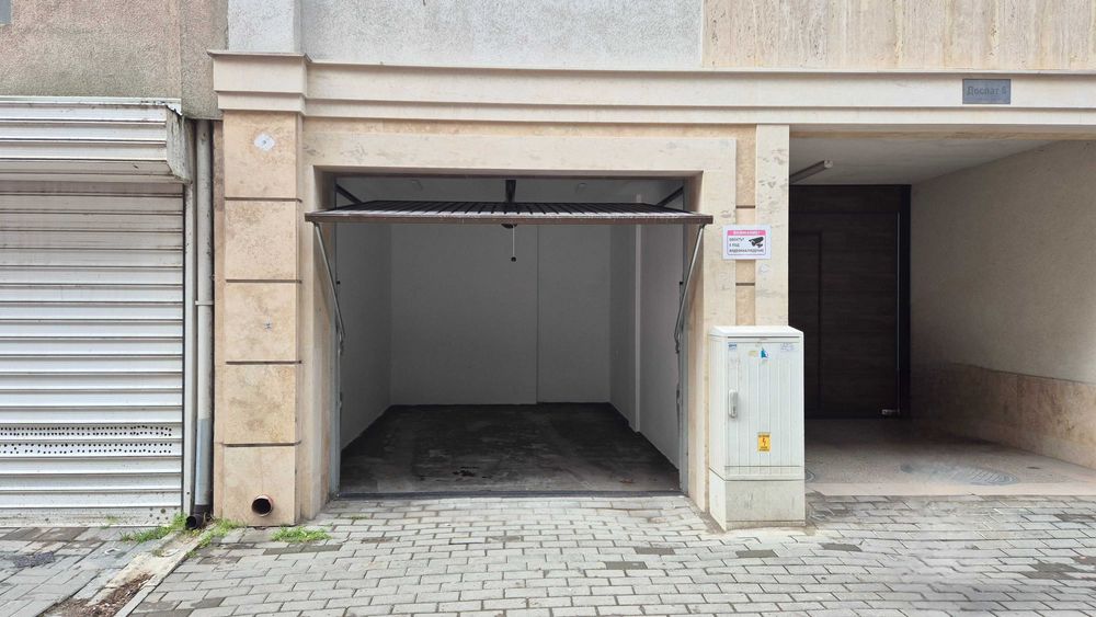Дава се под наем Гараж / Паркомясто в Варна, Галата - 15 кв.м за 149.43 € - Снимка #2