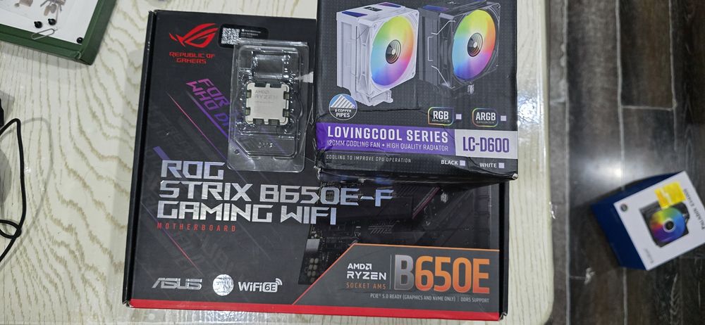 Комплект плата  asus rog strix b650 кулер и amd ryzen 5 7500f