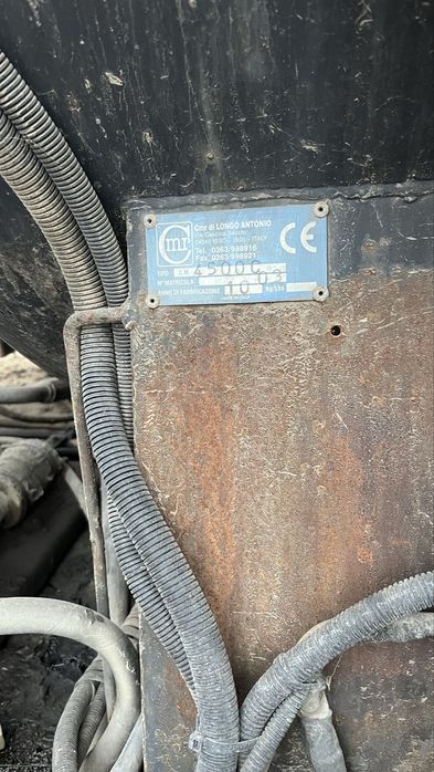 Se vinde raspanditor de emulsie asfalt