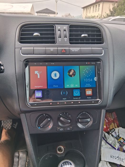 Vând navigație de Volkswagen Polo 2013