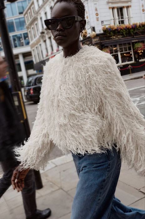 Вайръл якето с метална нишка ZARA