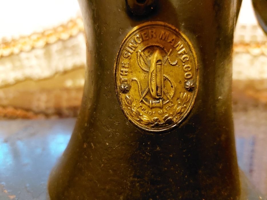 Masina de cusut vintage Singer