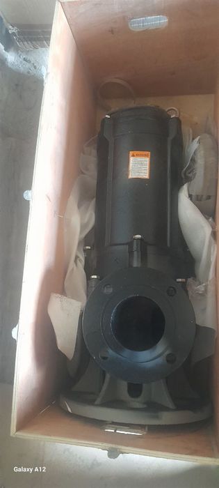 Продаётся глубыный насосы для дренажа  7.5 квт 100 м куб