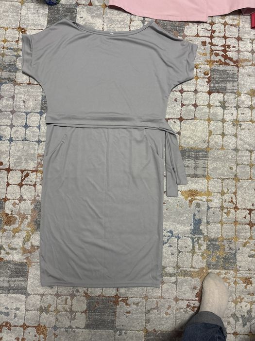 Продам платья недорого